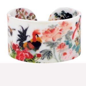 NWT Rooster Floral Bracelet